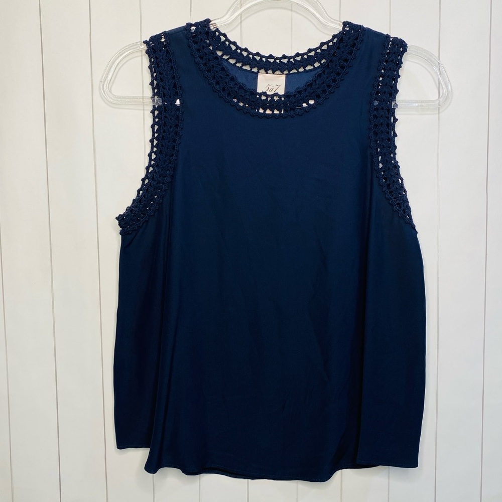 Cinq À Sept Ellina Navy 100% Silk Top Crochet Trim Details Business Dressy Small - Picture 3 of 8